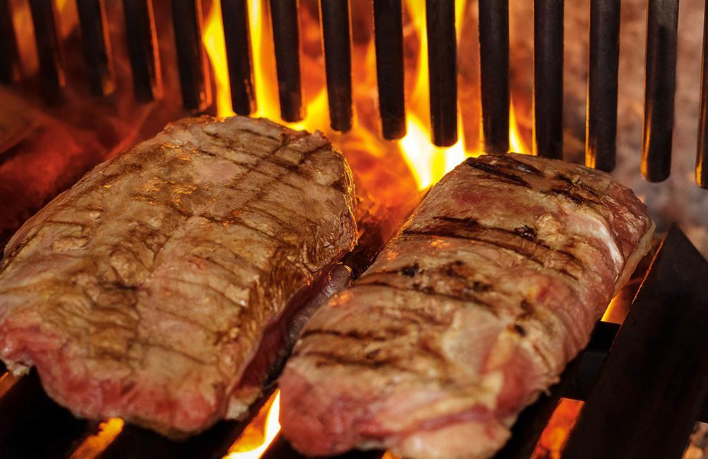 Logis Hotel Lons-Le-Saunier - Restaurant Le Grill Экстерьер фото
